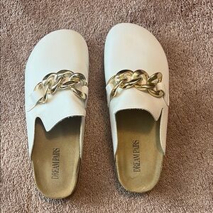 Dream Pairs White Mules with Gold Chain Accent
